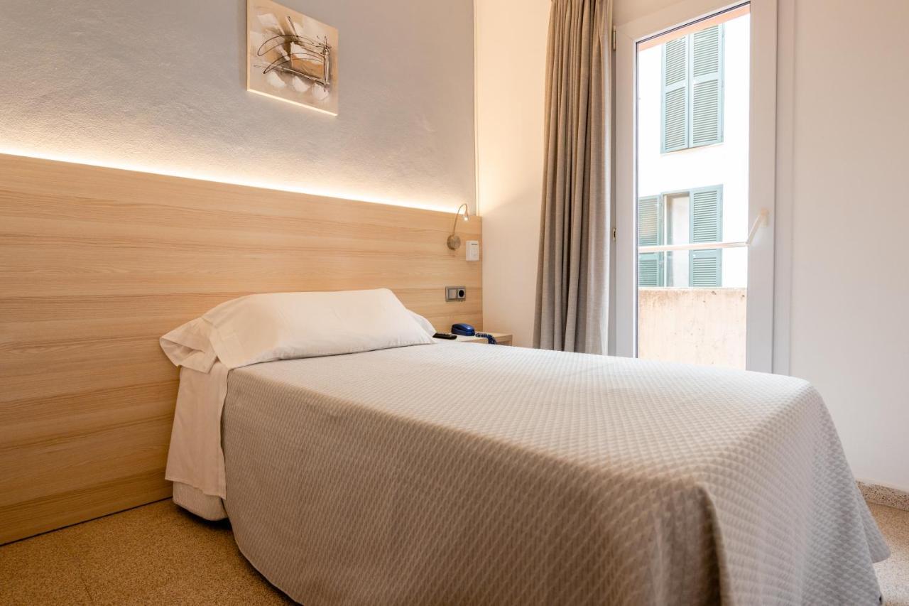 Eurohotel Mahón Eksteriør bilde